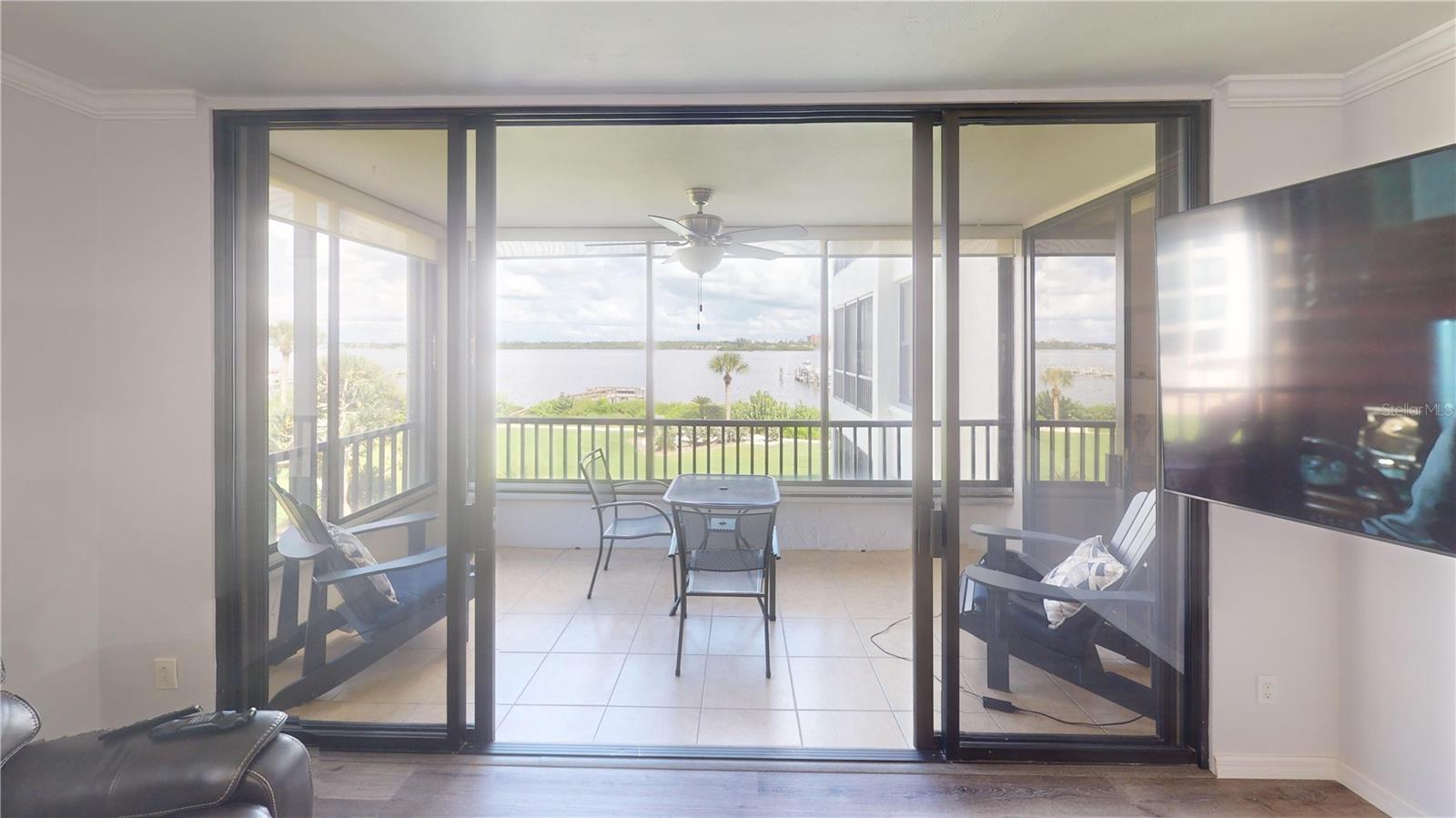 TURTLE BAY - Residential Lease