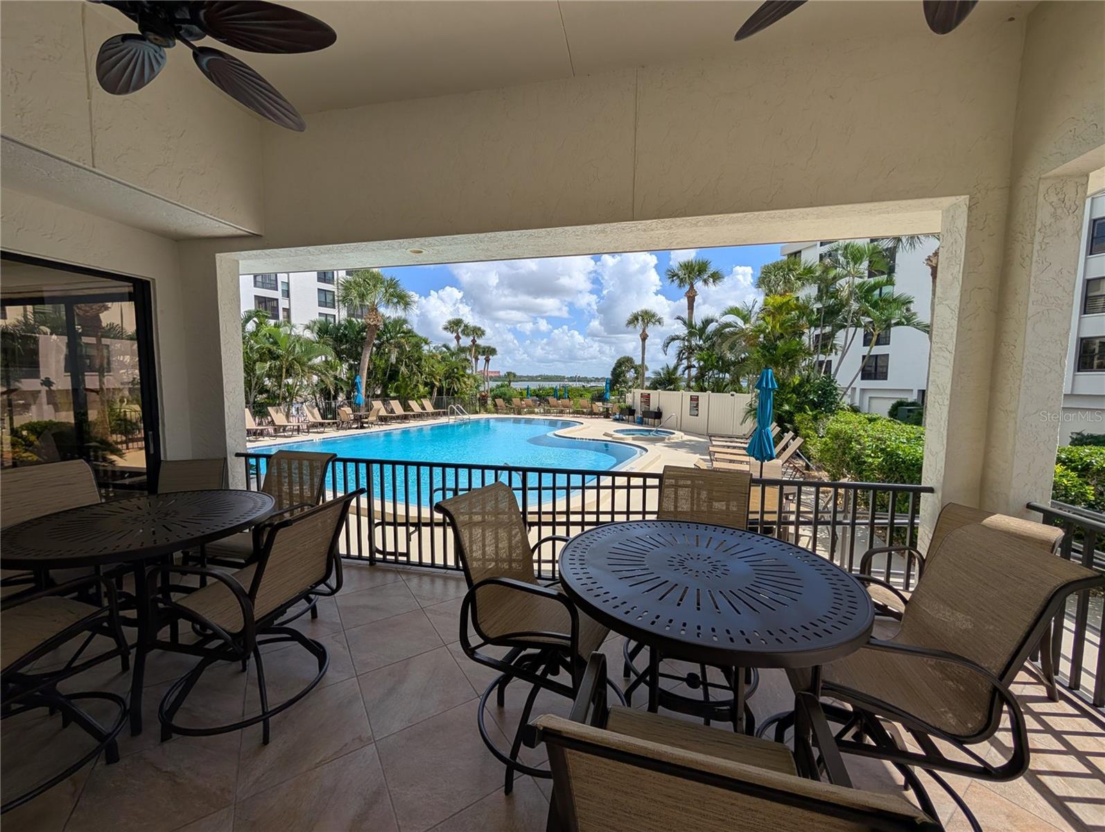 TURTLE BAY - Residential Lease