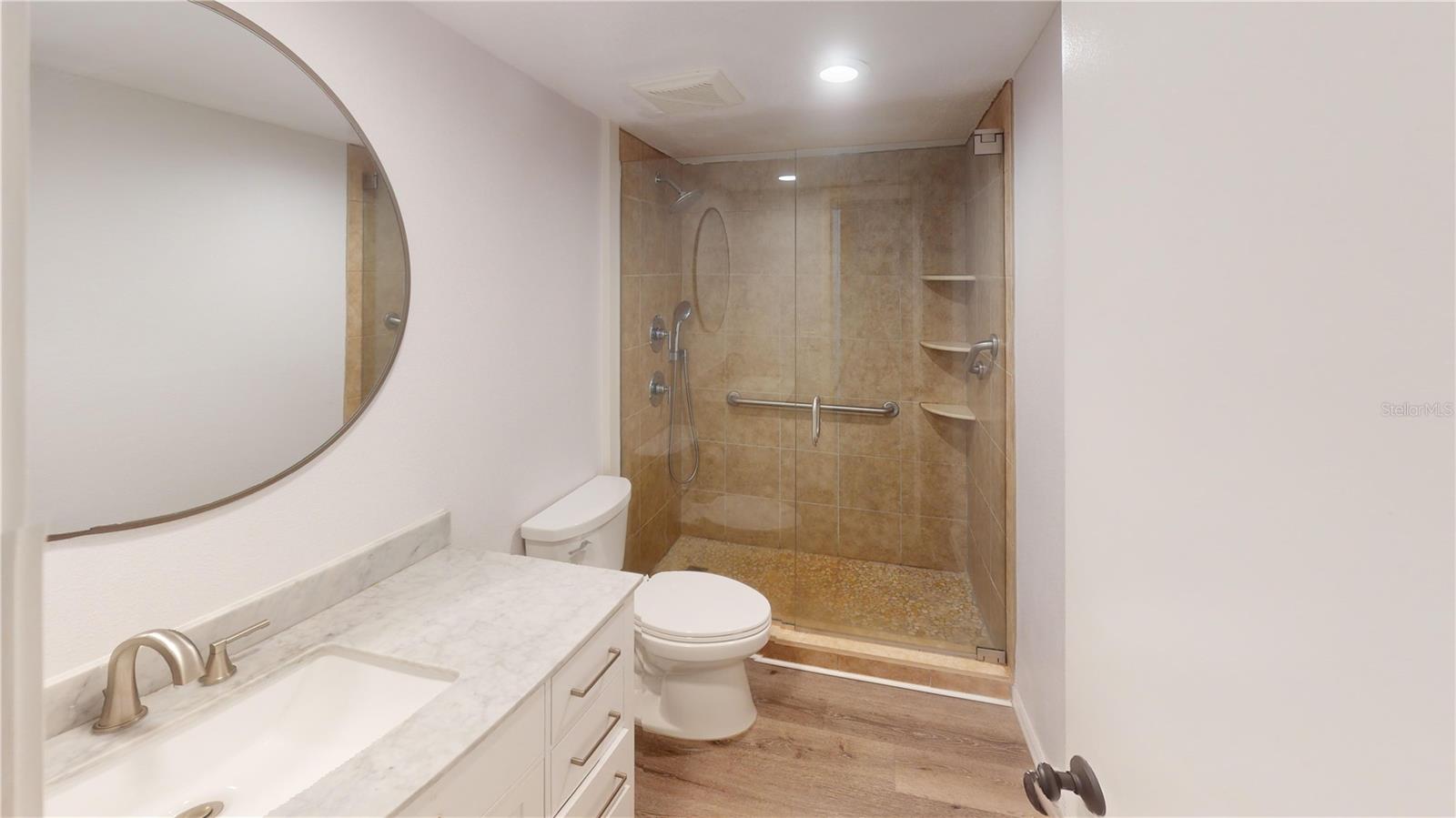 TURTLE BAY - Residential Lease