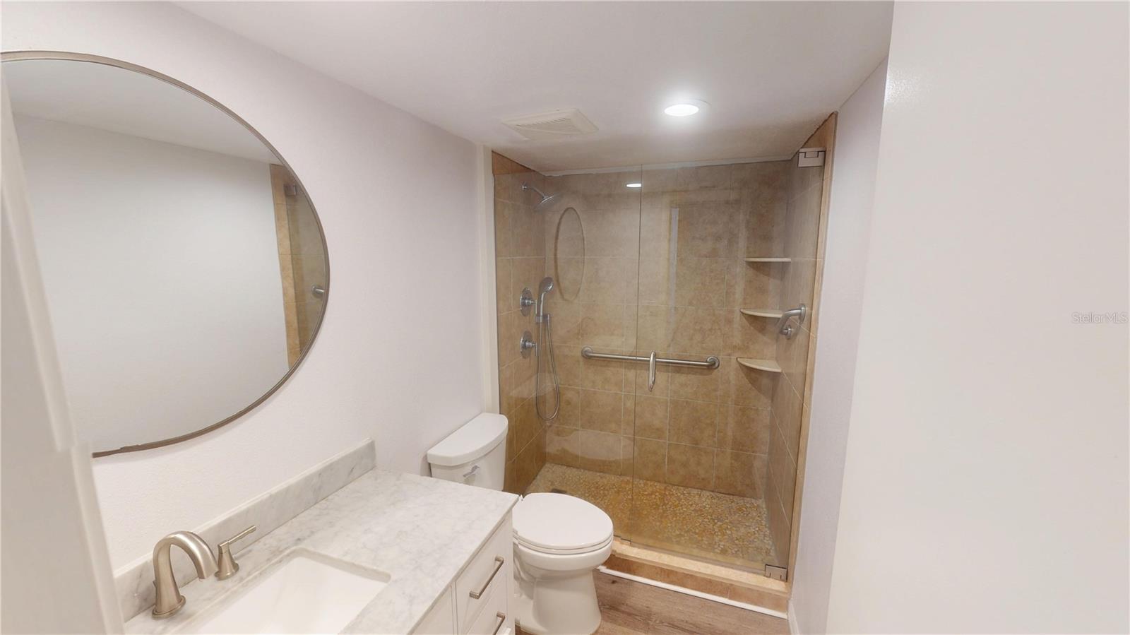 TURTLE BAY - Residential Lease