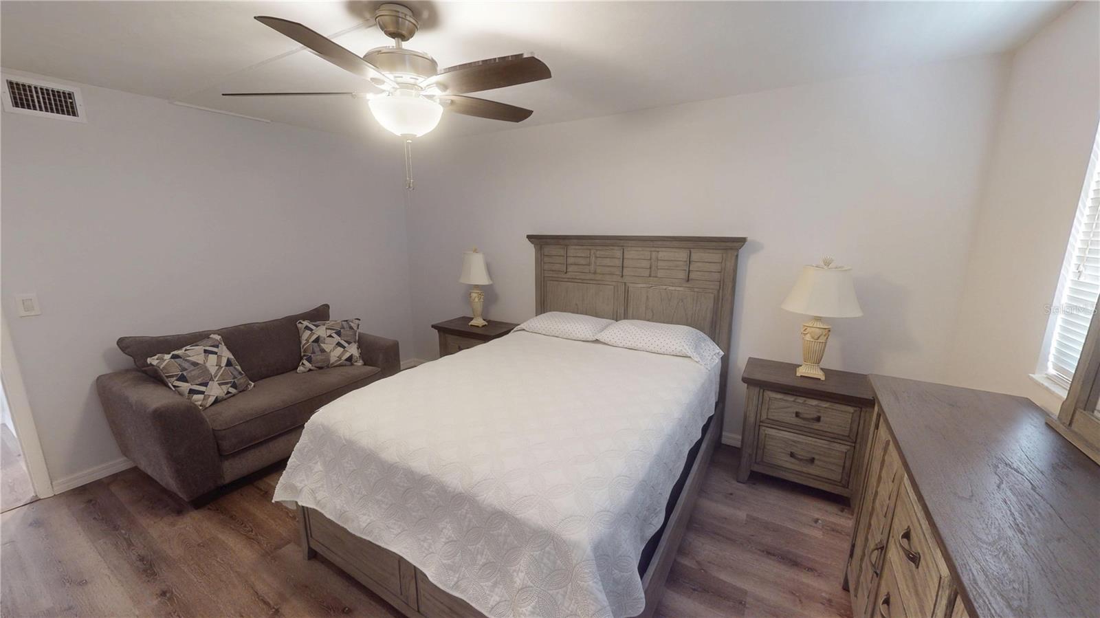TURTLE BAY - Residential Lease