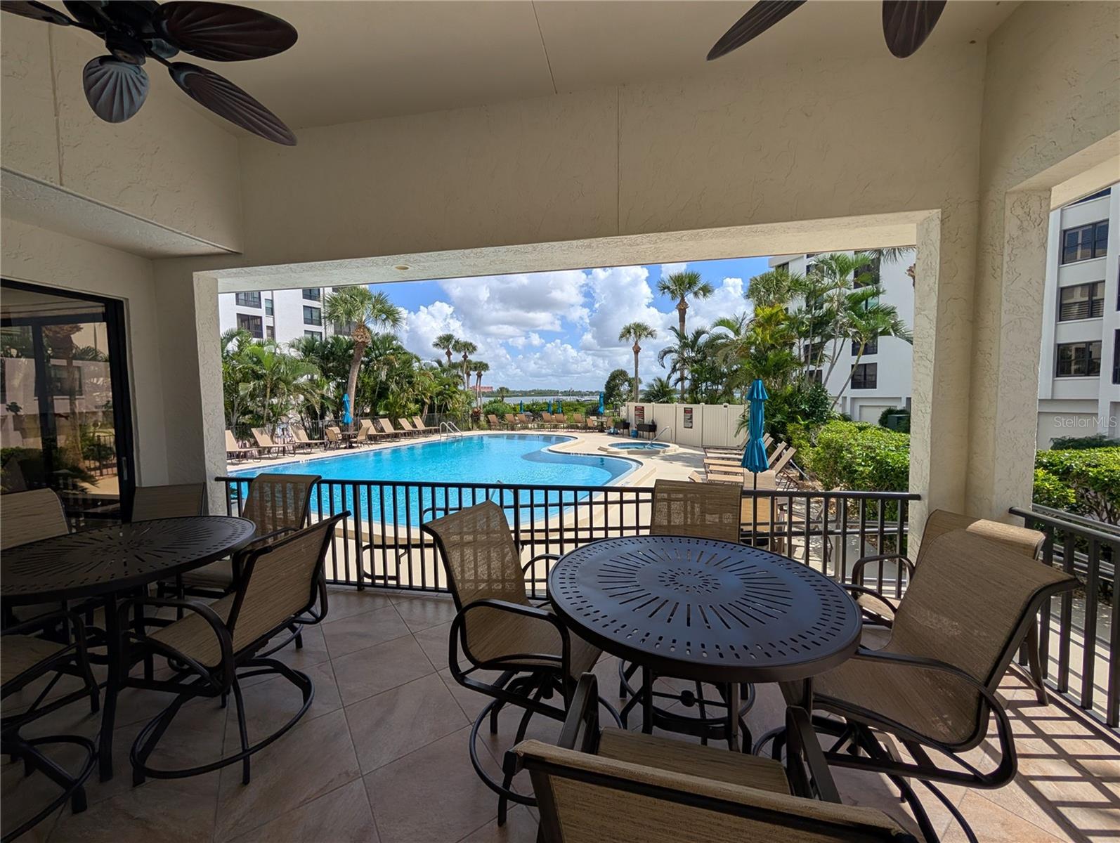 TURTLE BAY - Residential Lease