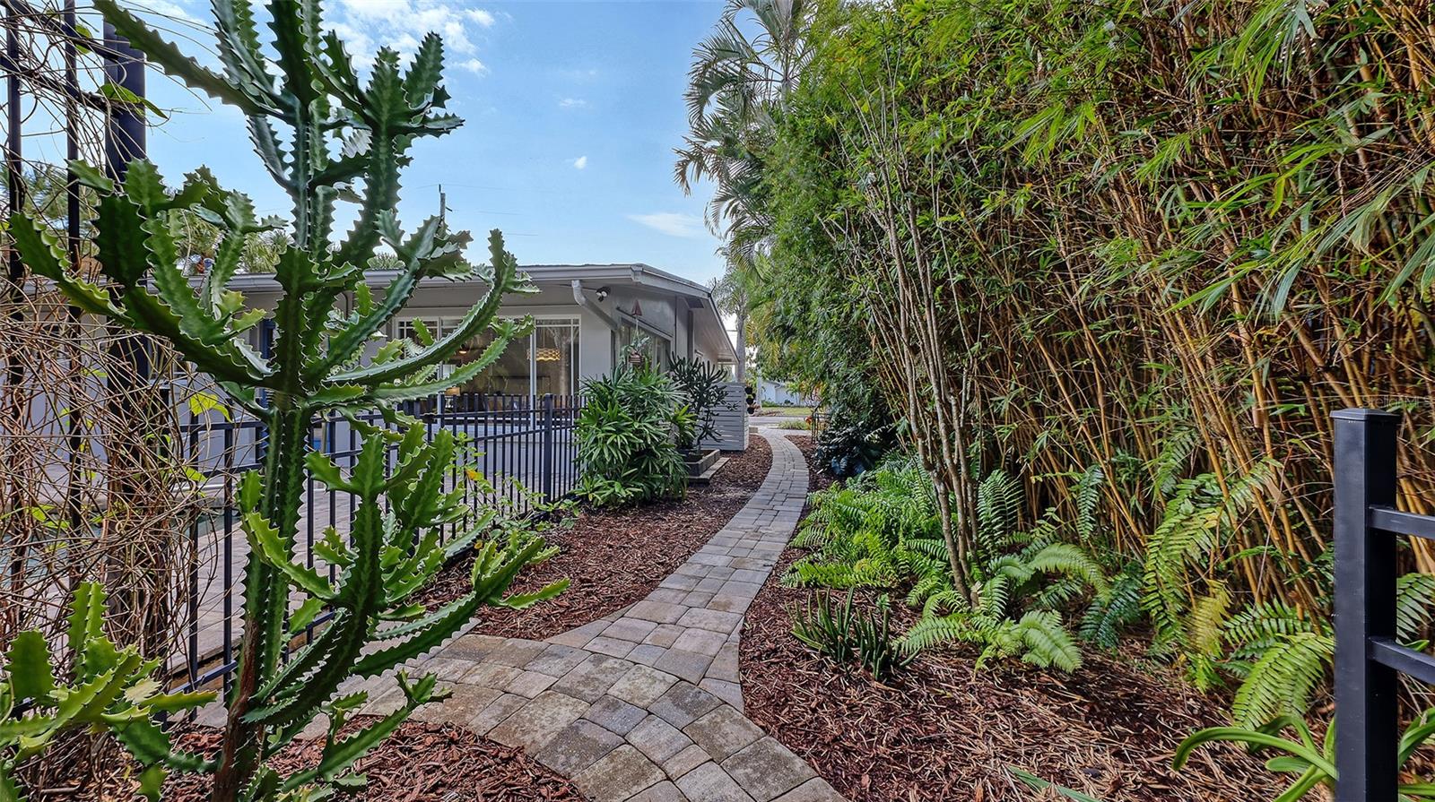 PUNTA GORDA - Residential