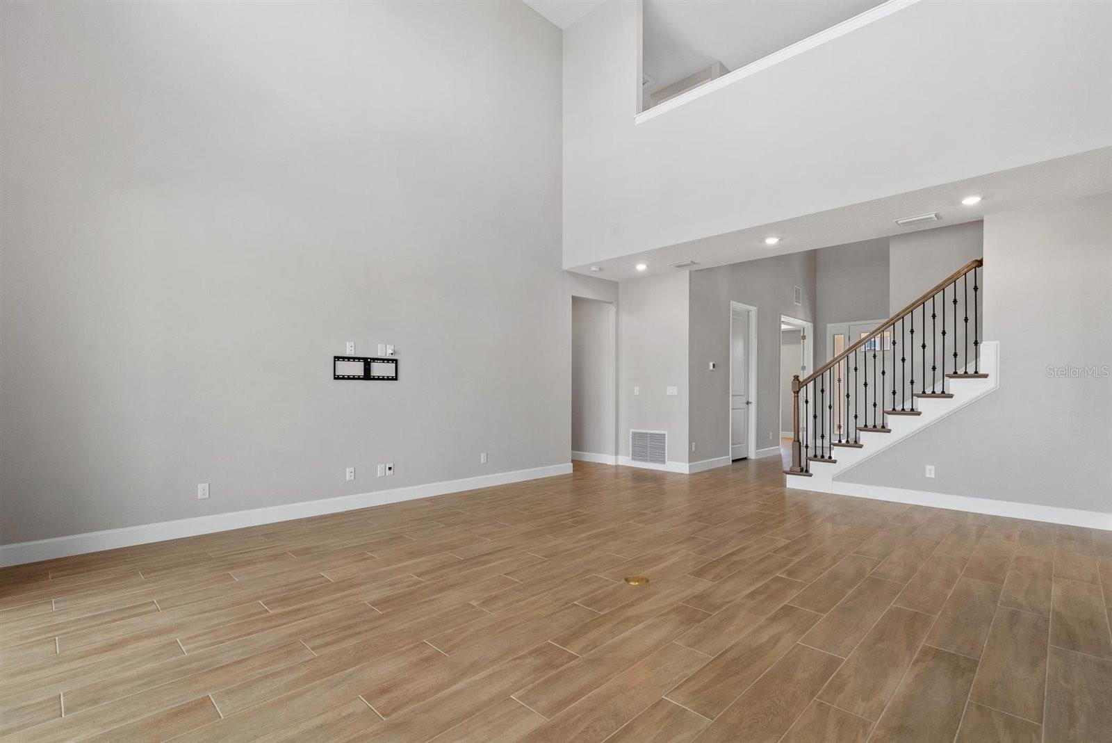 PARK EAST AT AZARIO PH II - Residential