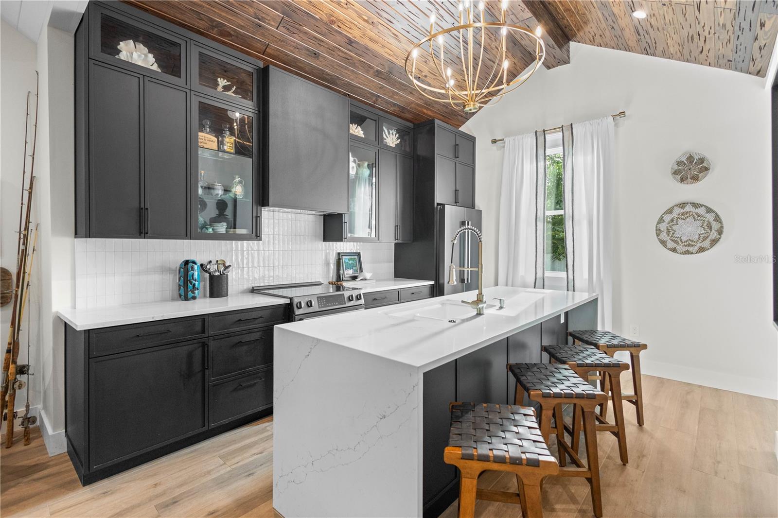 H T GLAZIER - Residential