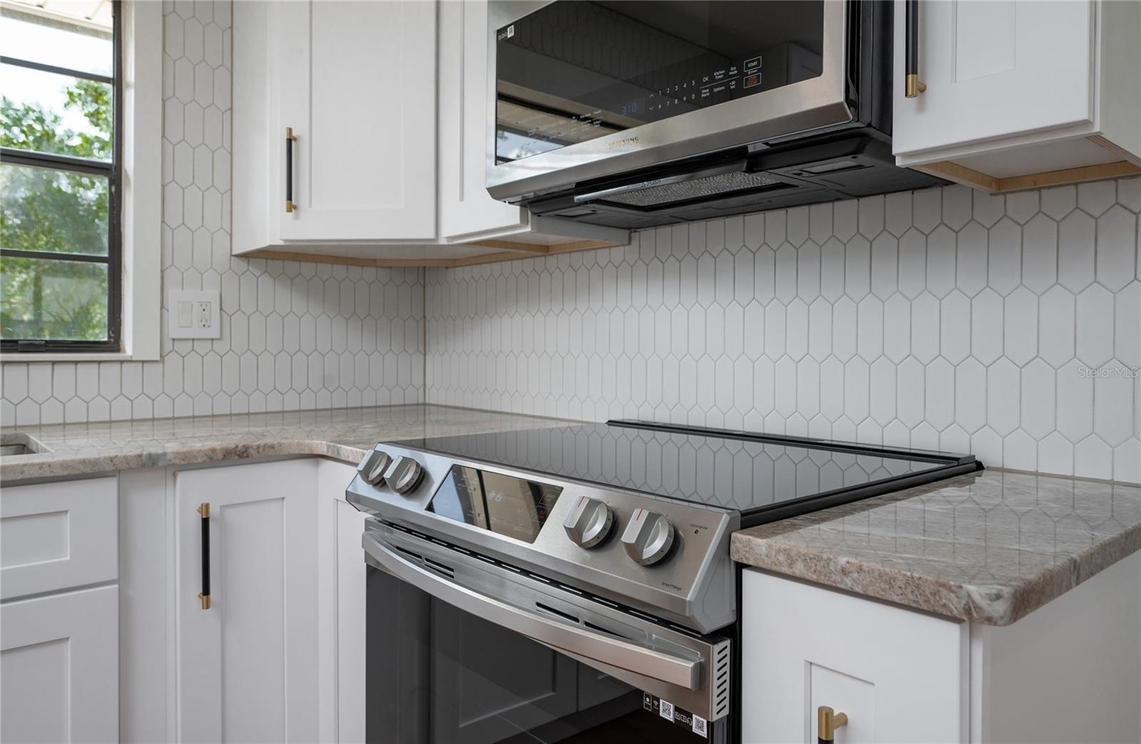 JENNIFER ESTATES - Residential