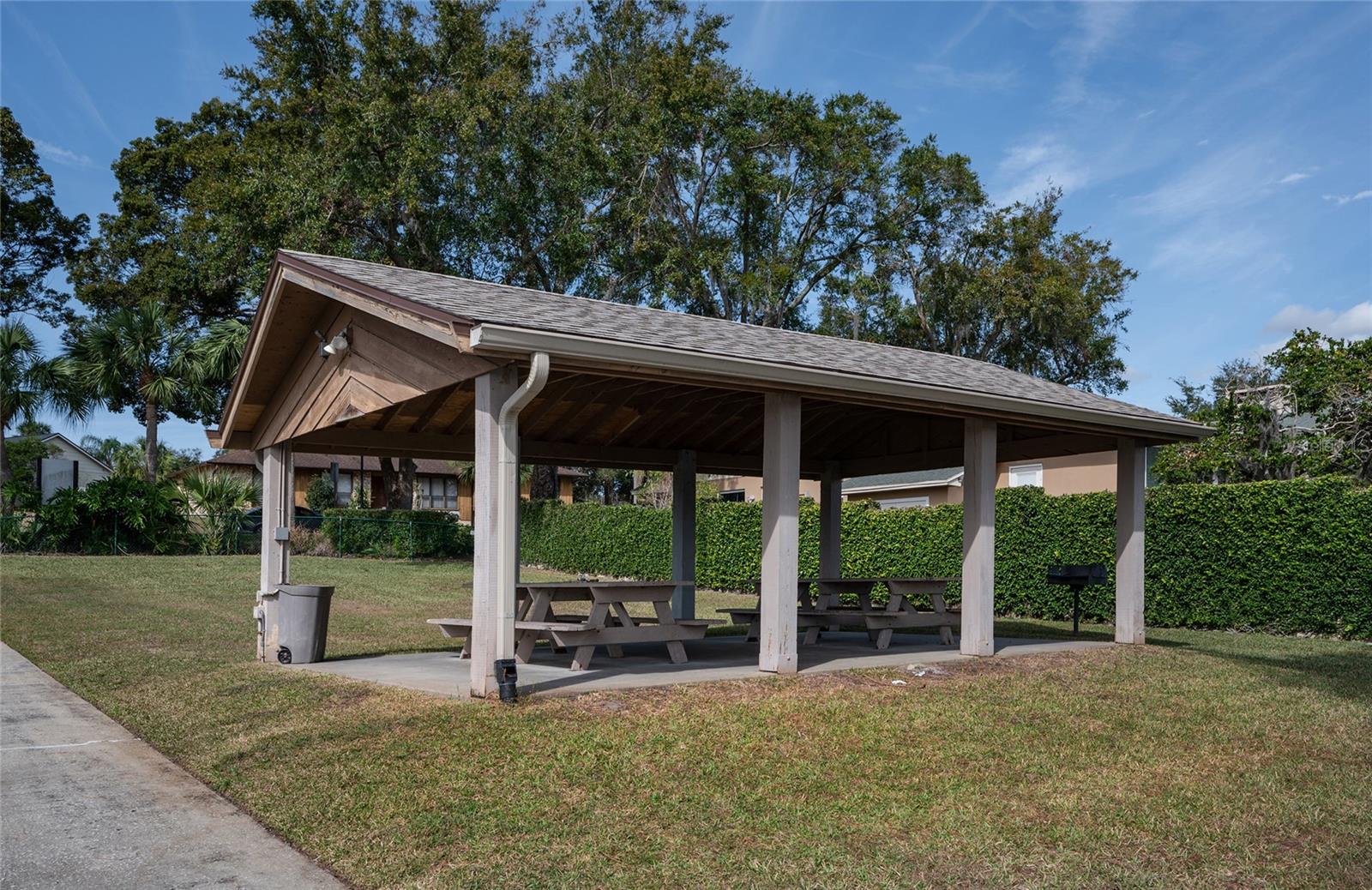 JENNIFER ESTATES - Residential