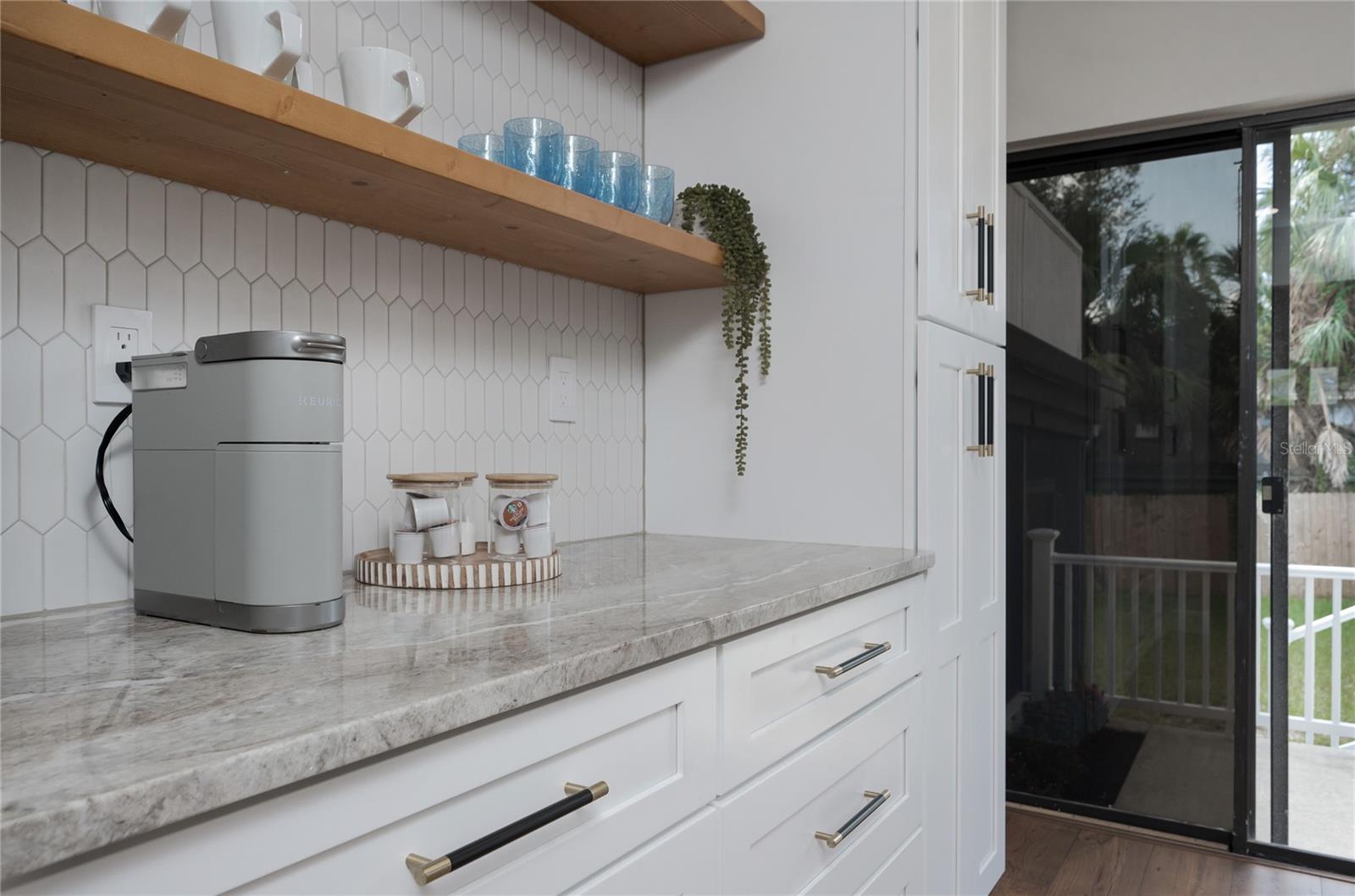 JENNIFER ESTATES - Residential