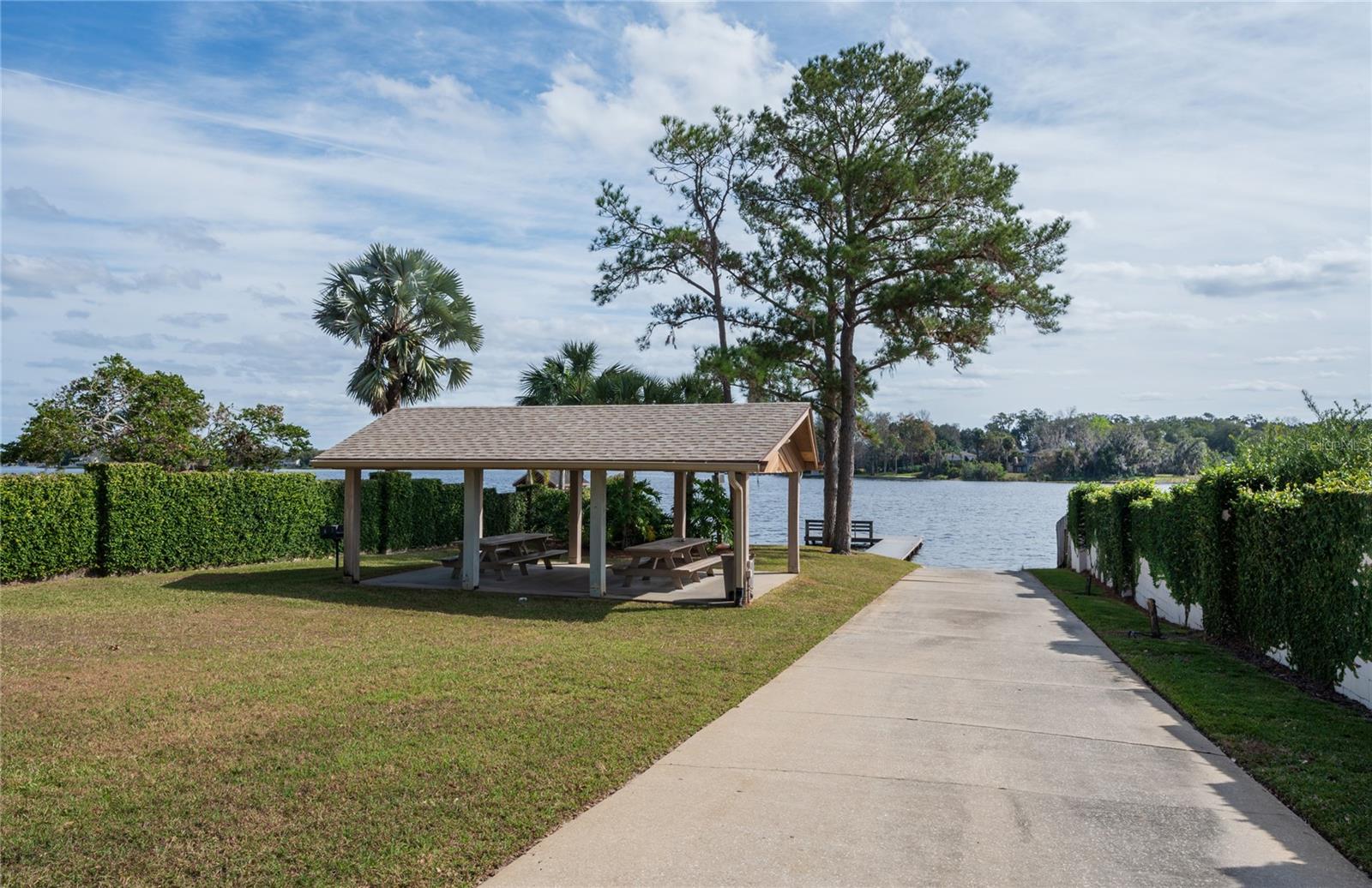 JENNIFER ESTATES - Residential