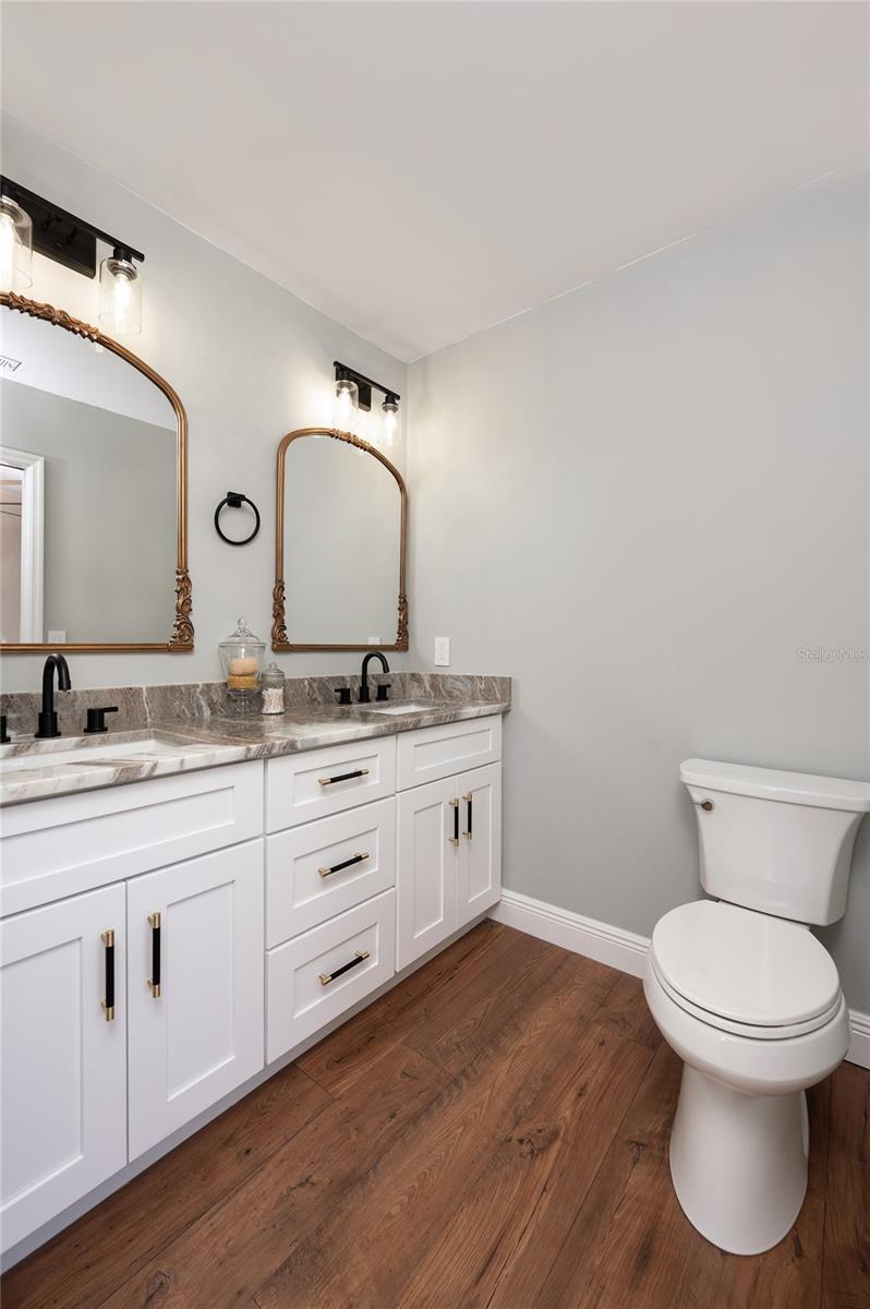 JENNIFER ESTATES - Residential