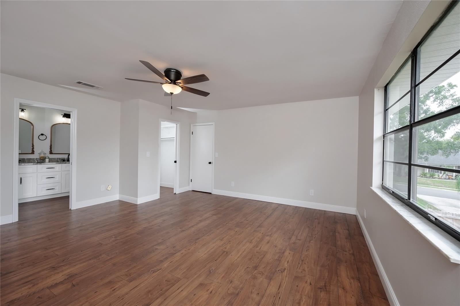 JENNIFER ESTATES - Residential