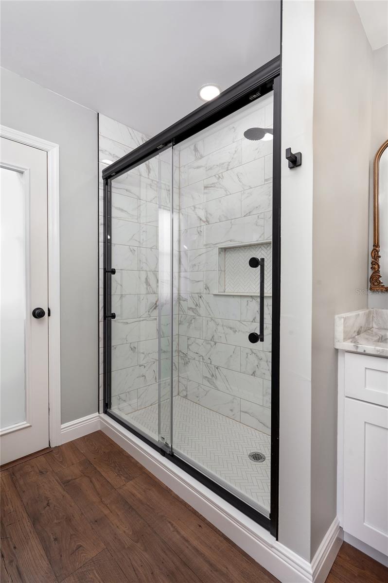 JENNIFER ESTATES - Residential