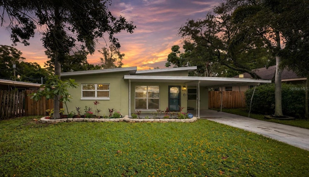 Photo of 2125 N Hercules Avenue, Clearwater, FL 33763 (MLS # TB8533259)