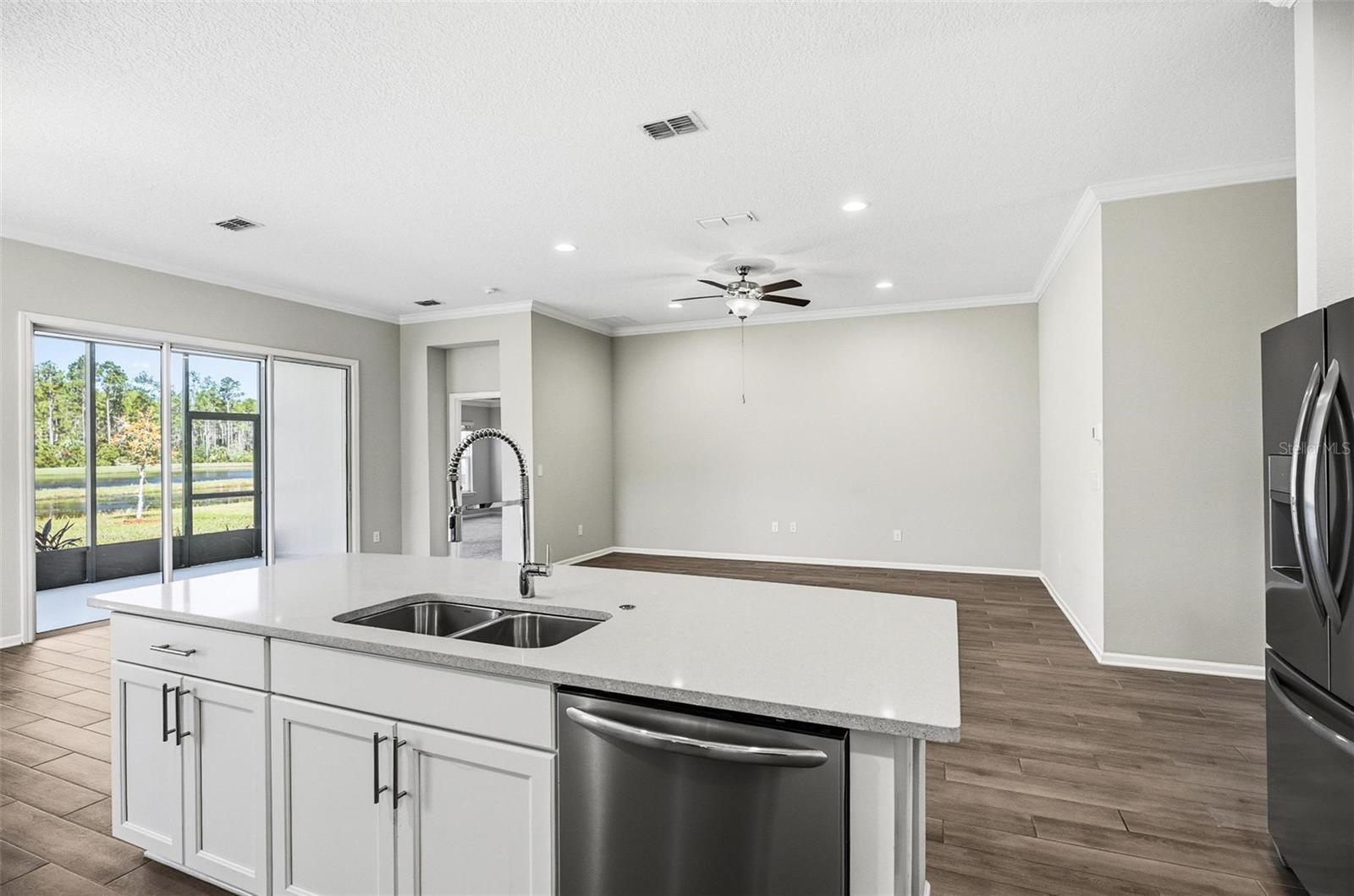 GRAND LNDGS-PH 3B - Residential