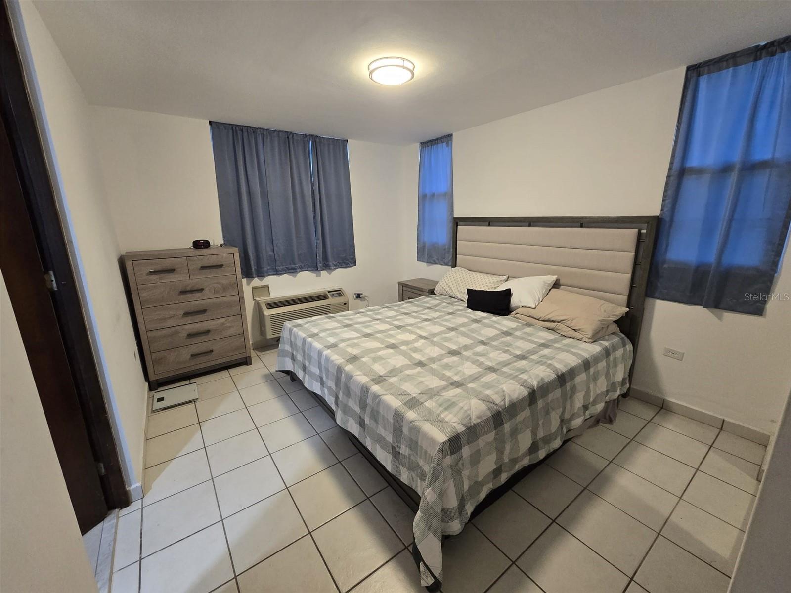 LA LOMA - Residential