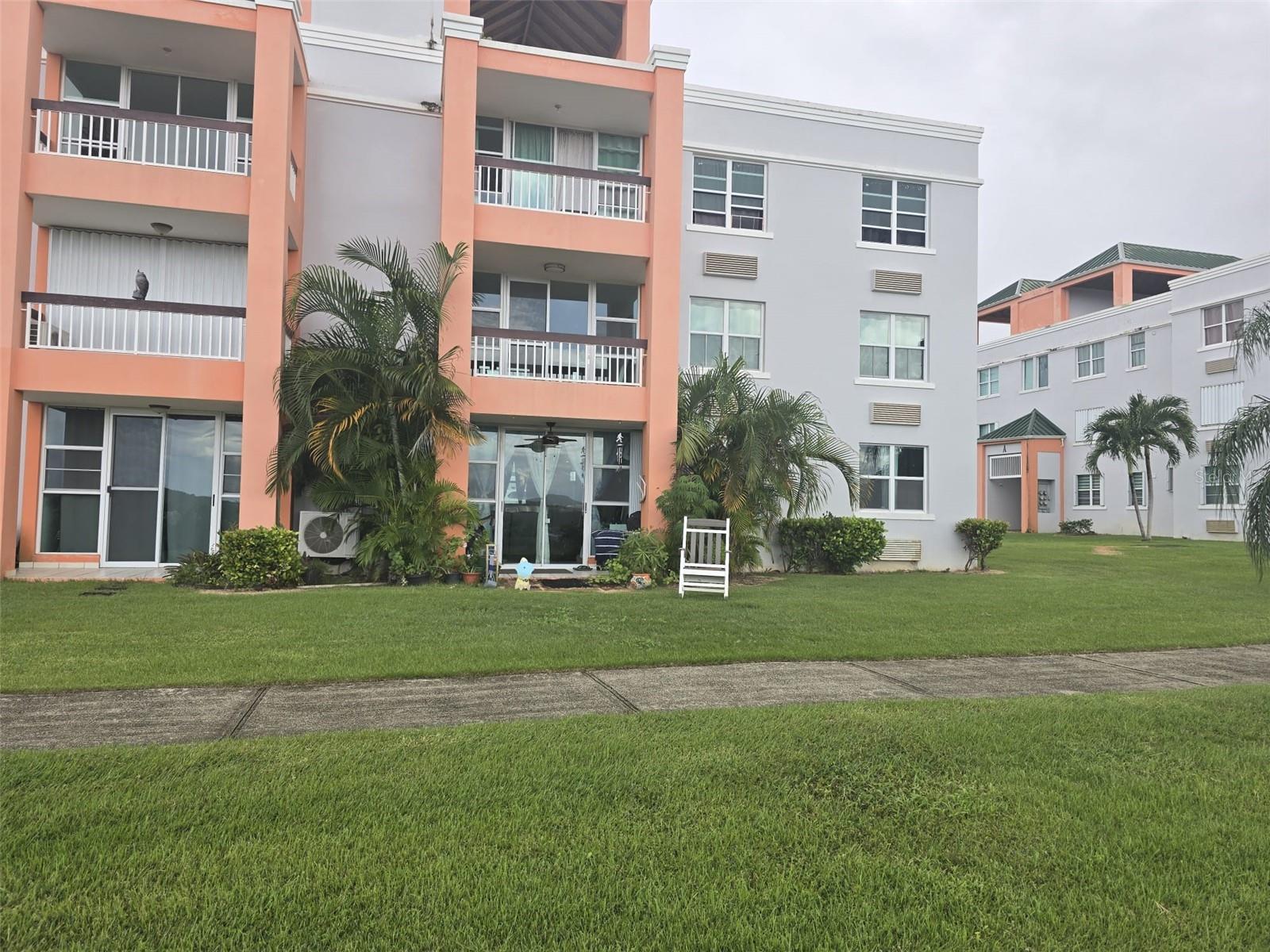 LA LOMA - Residential