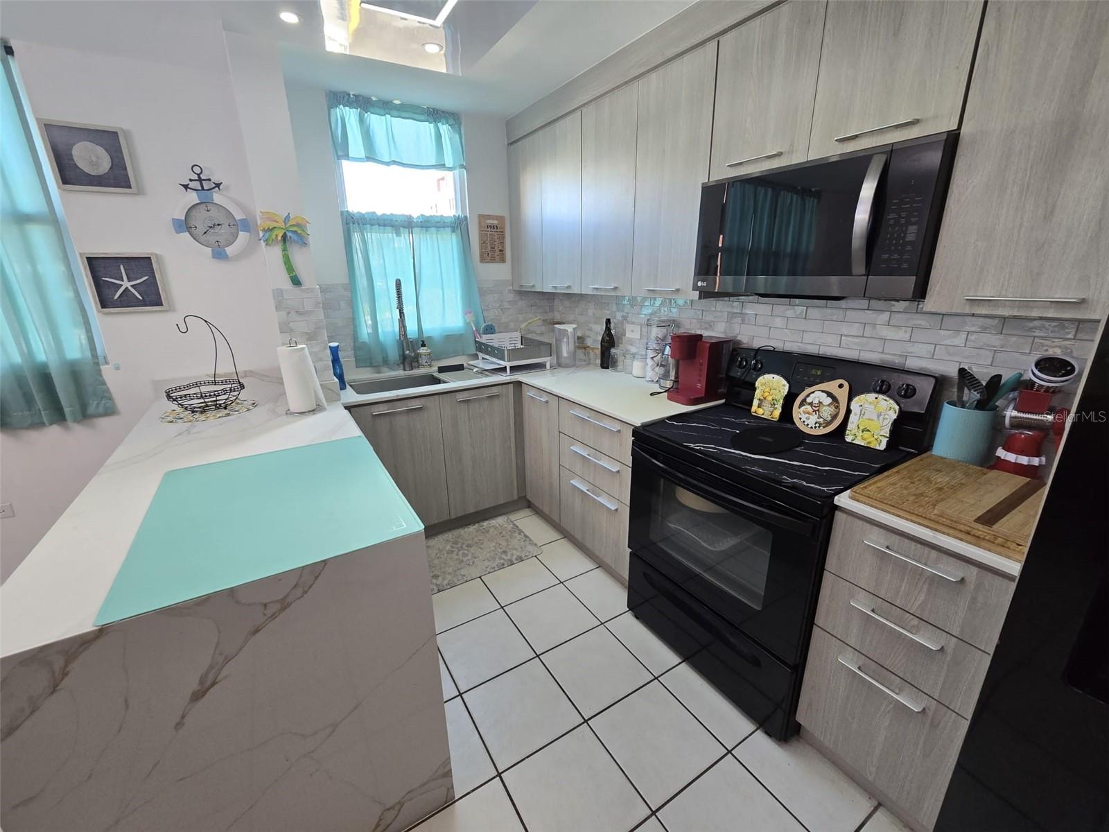 LA LOMA - Residential