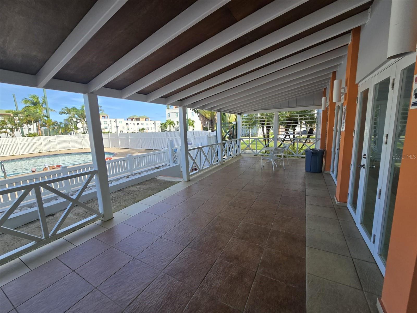 LA LOMA - Residential