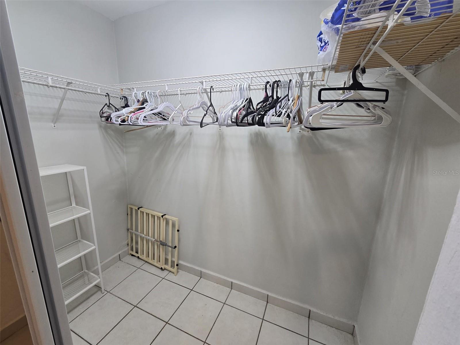 LA LOMA - Residential