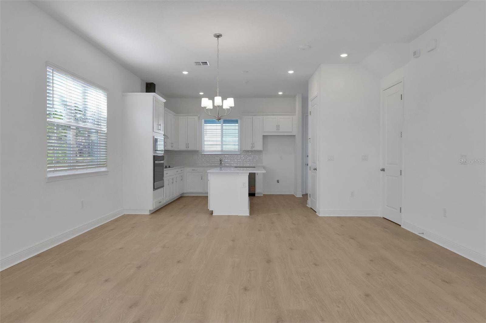 WESLYN PARK PH 2 - Residential