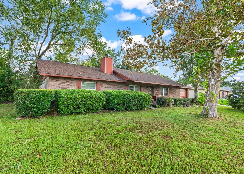 Photo of 2677 NE 60th Lane, Ocala, FL 34479 (MLS # OM732882)
