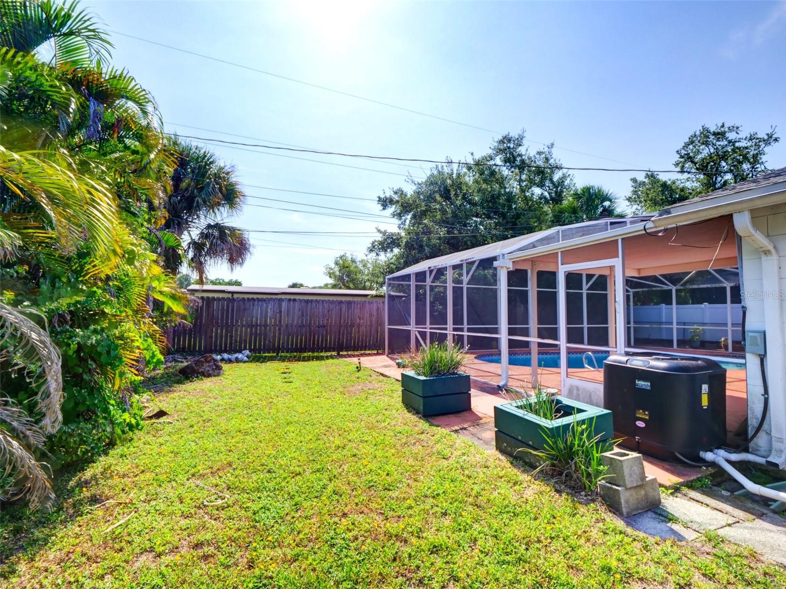 1670 CLEMATIS LANE