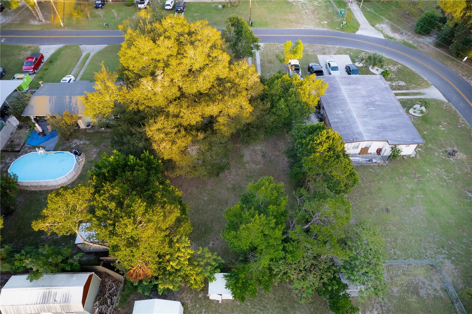 EUSTIS HILLCREST PARK ADD 01 - Residential