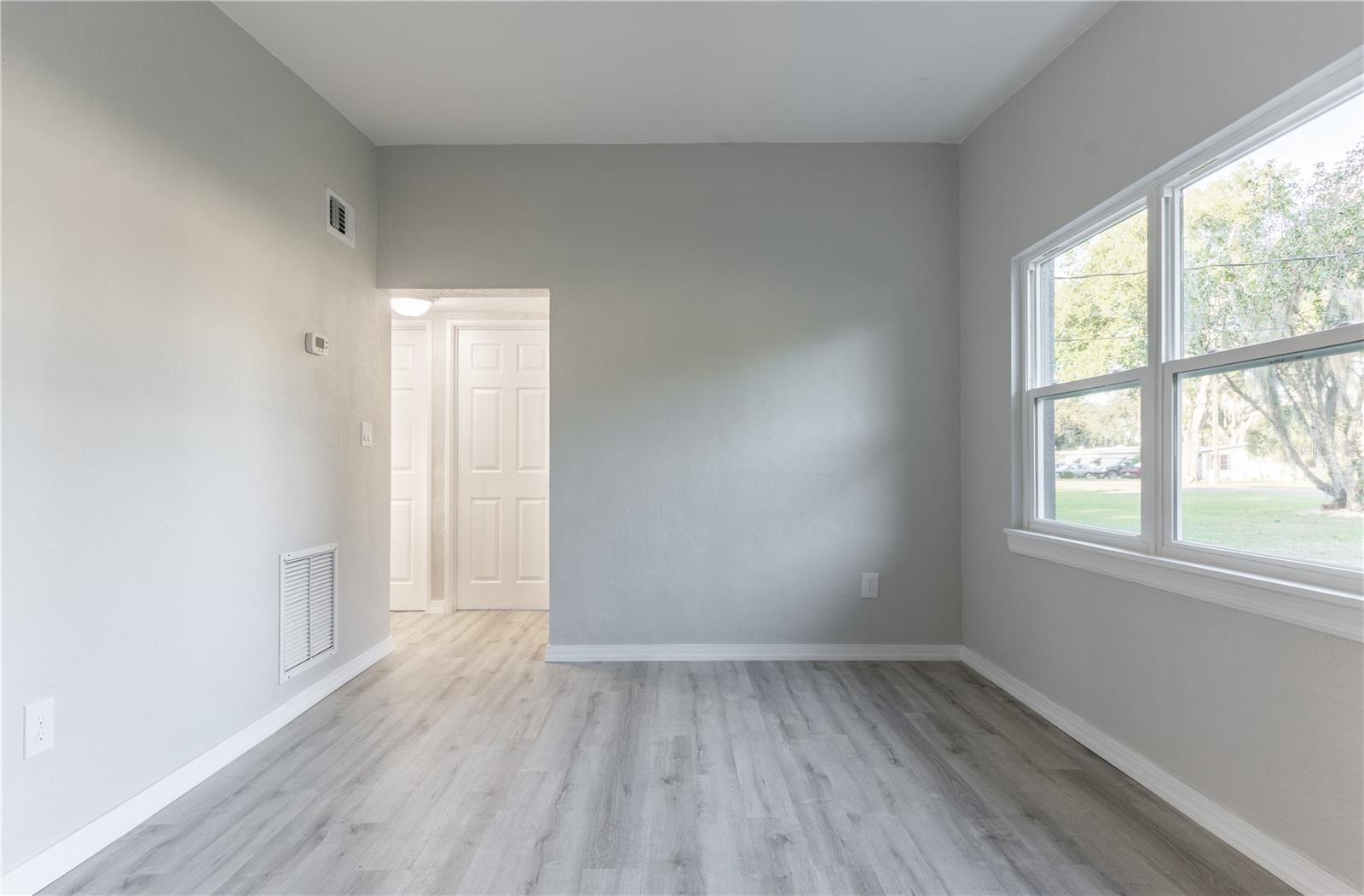 EUSTIS HILLCREST PARK ADD 01 - Residential