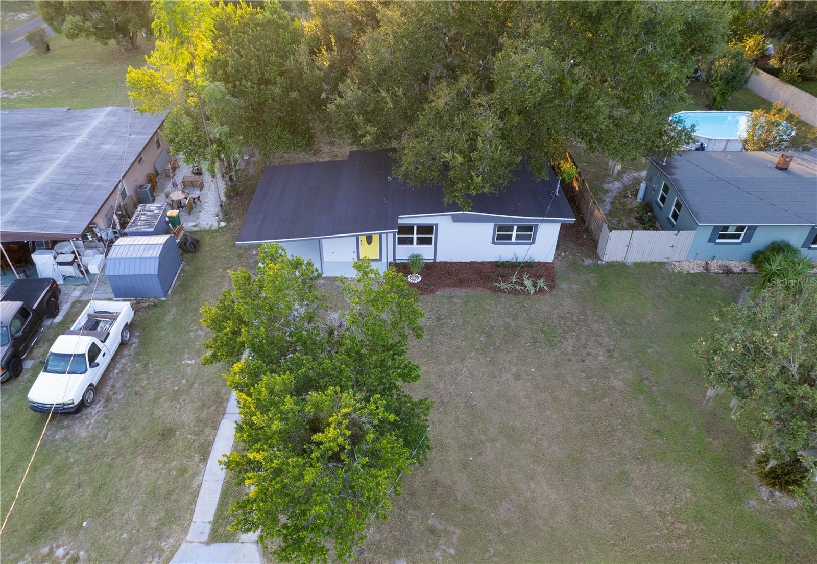 EUSTIS HILLCREST PARK ADD 01 - Residential