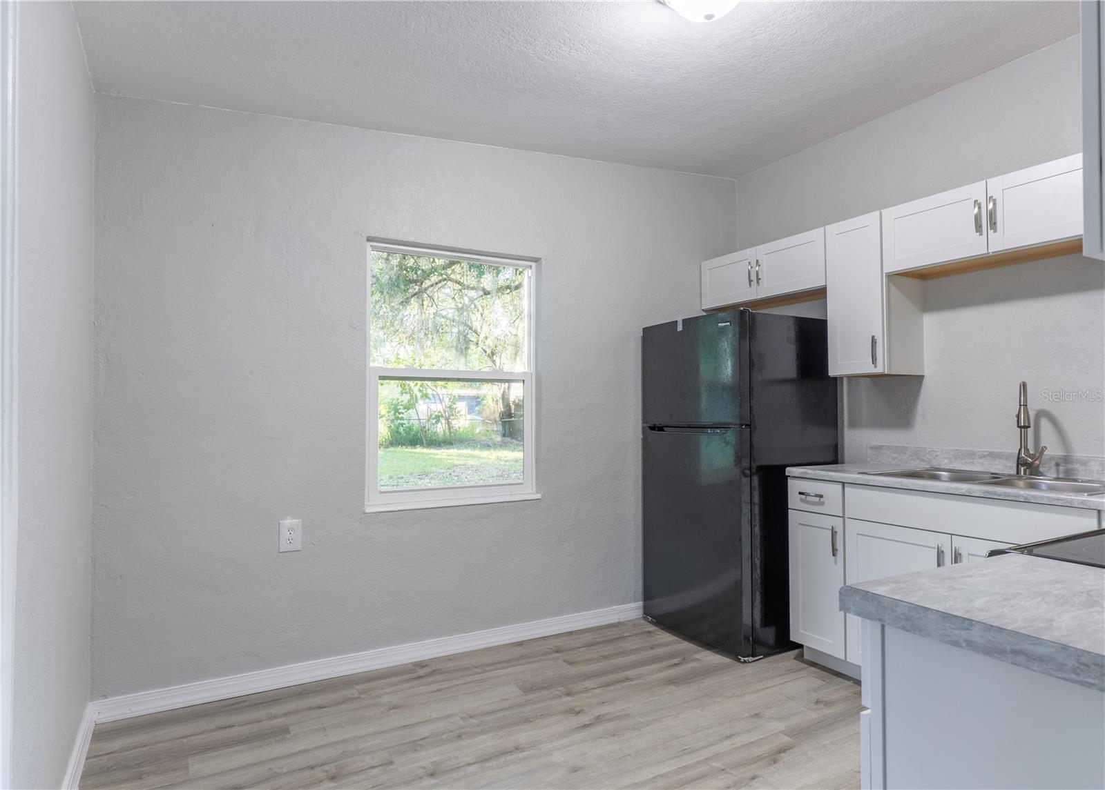 EUSTIS HILLCREST PARK ADD 01 - Residential