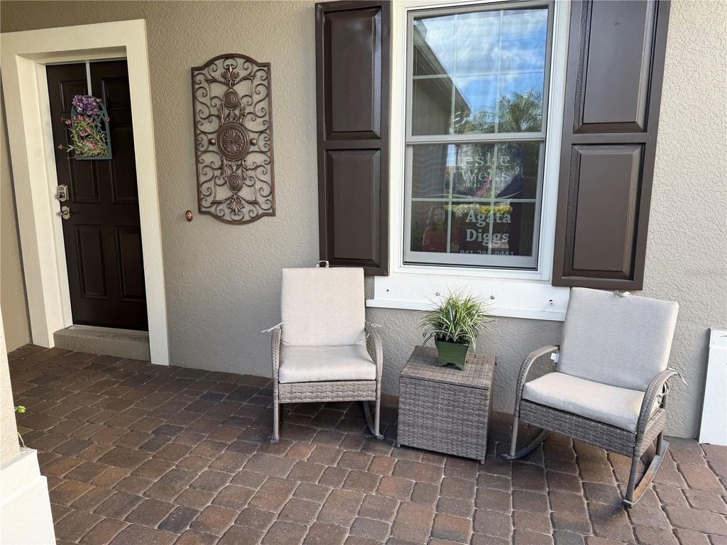 Photo of 4838 Maymont Park Circle, Bradenton, FL 34203 (MLS # A4675066)