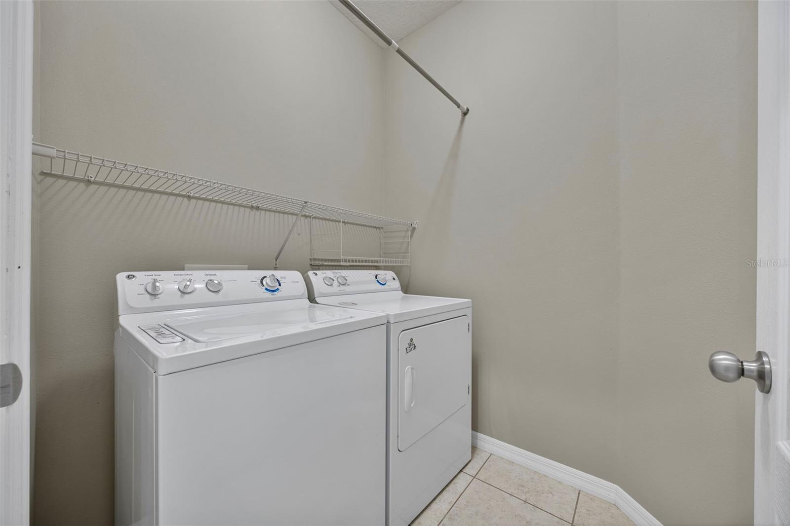 FAIRFIELD - Residential