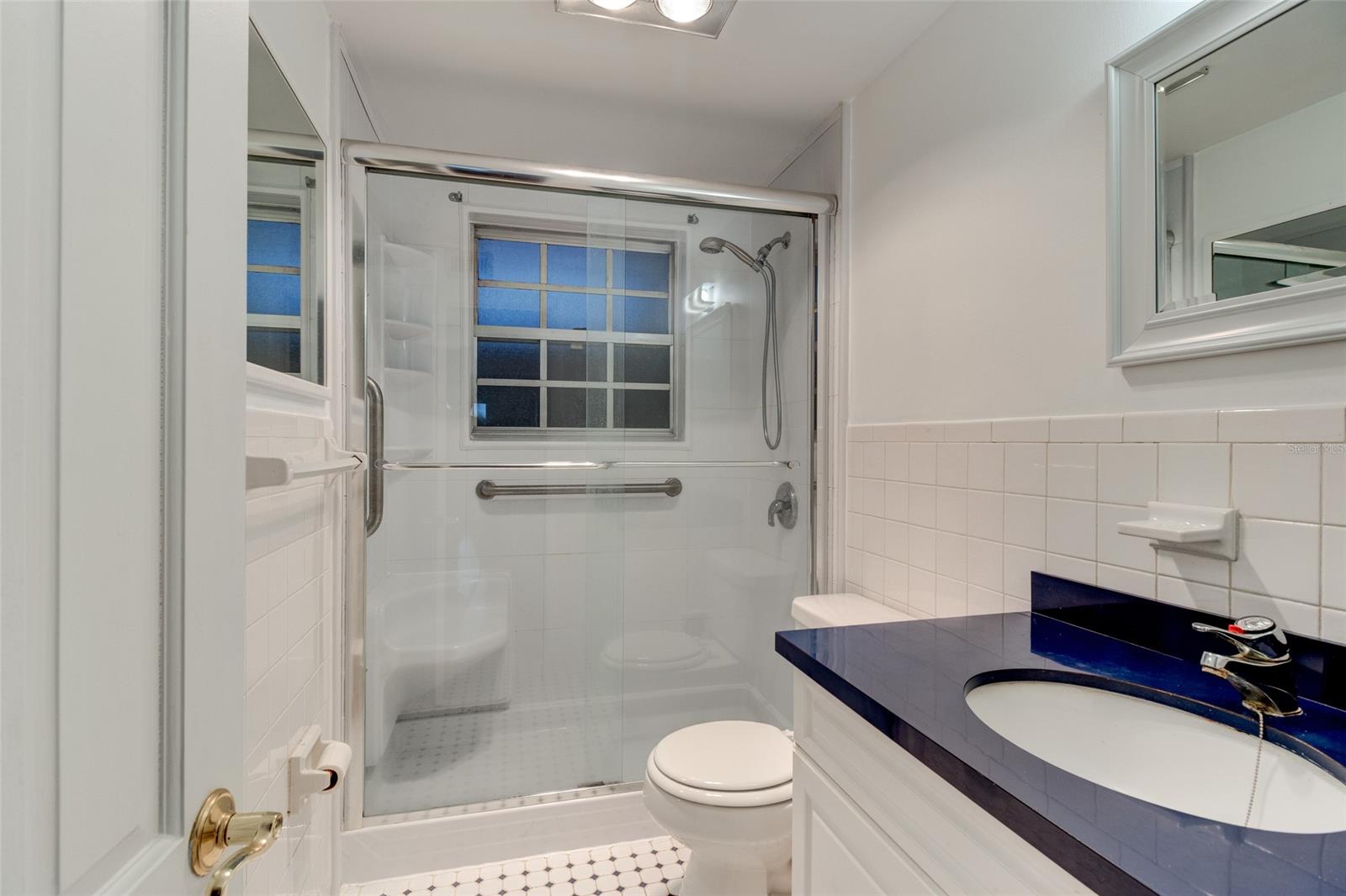 Landmark Condo - Residential