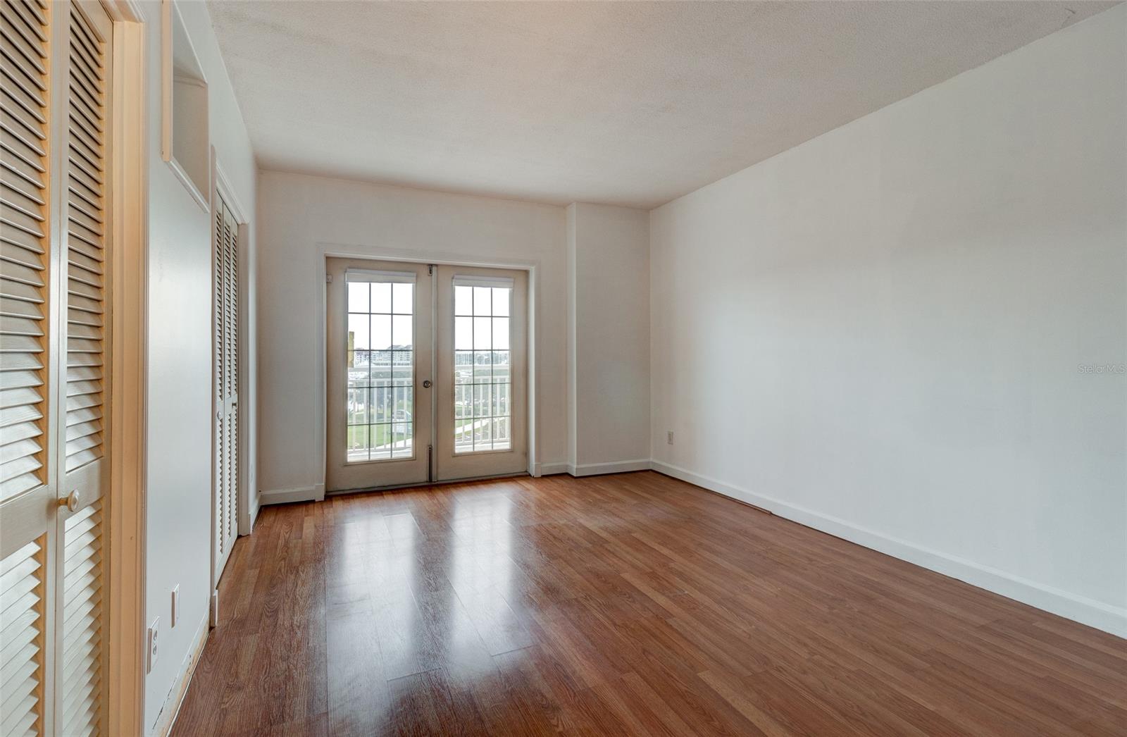 Landmark Condo - Residential