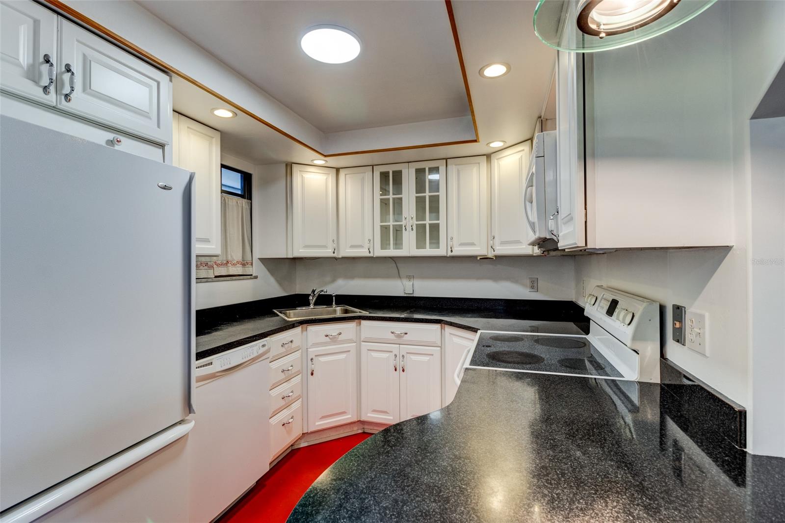 Landmark Condo - Residential