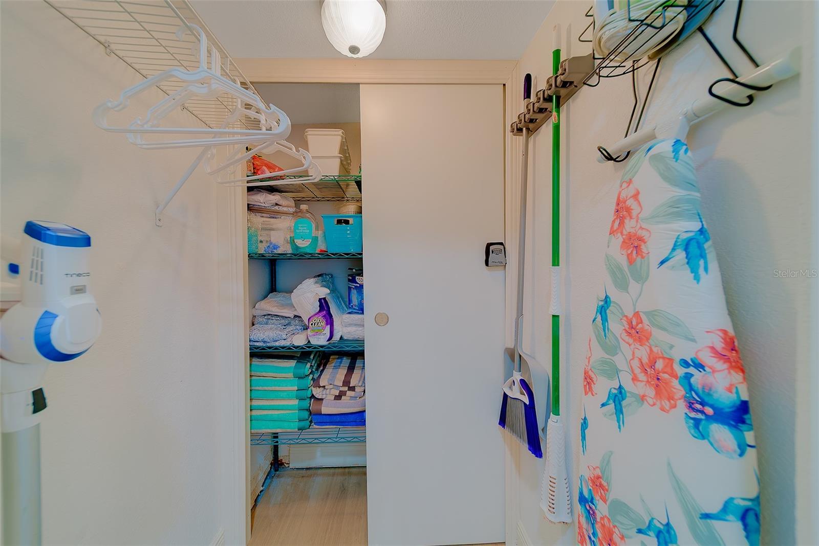 THE FOUNTAINS OF LARGO CONDO - Residential