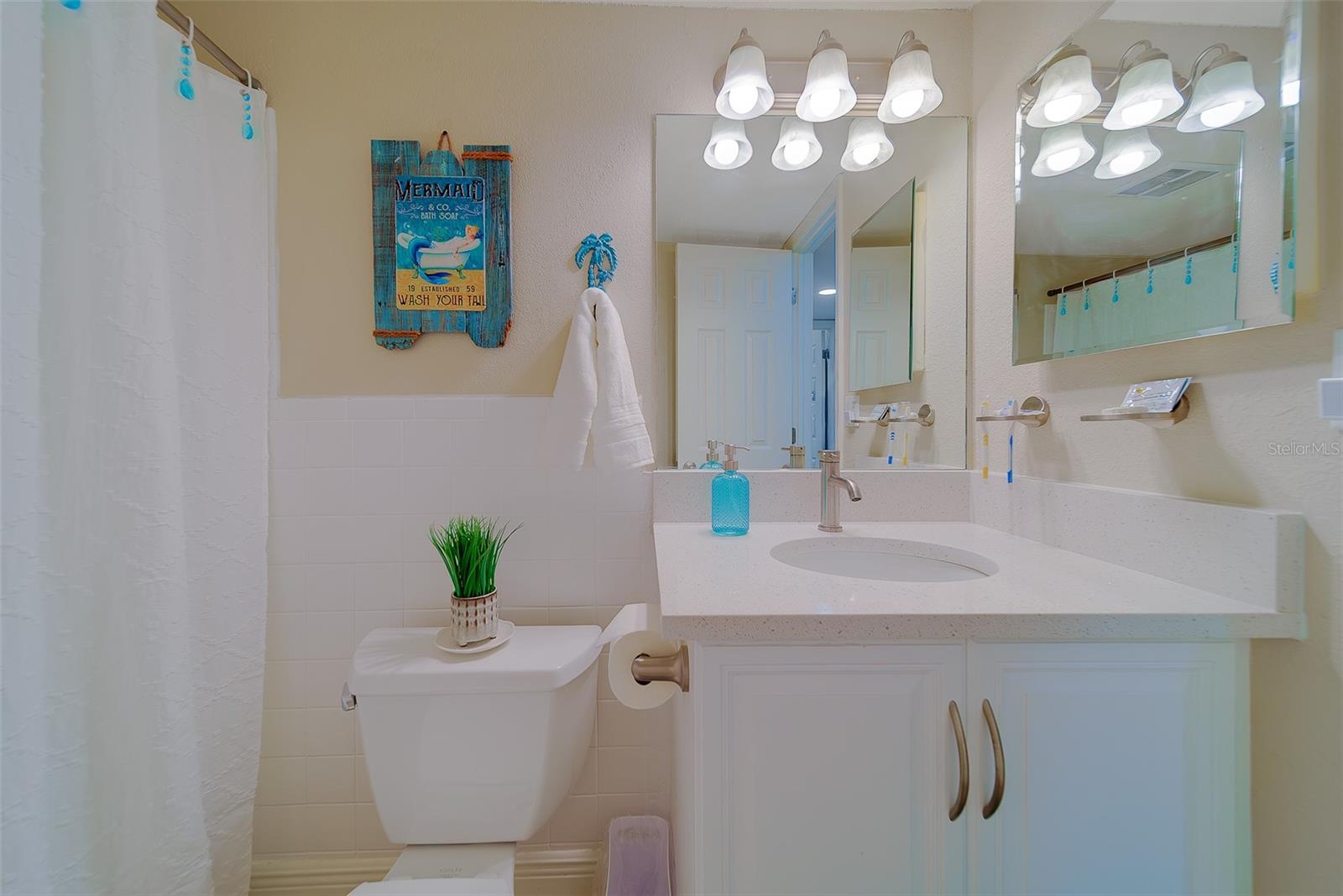 THE FOUNTAINS OF LARGO CONDO - Residential