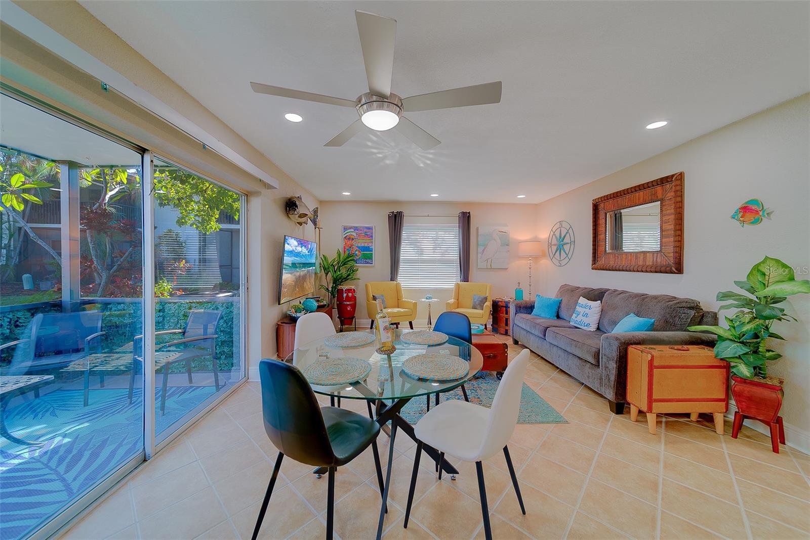 THE FOUNTAINS OF LARGO CONDO - Residential