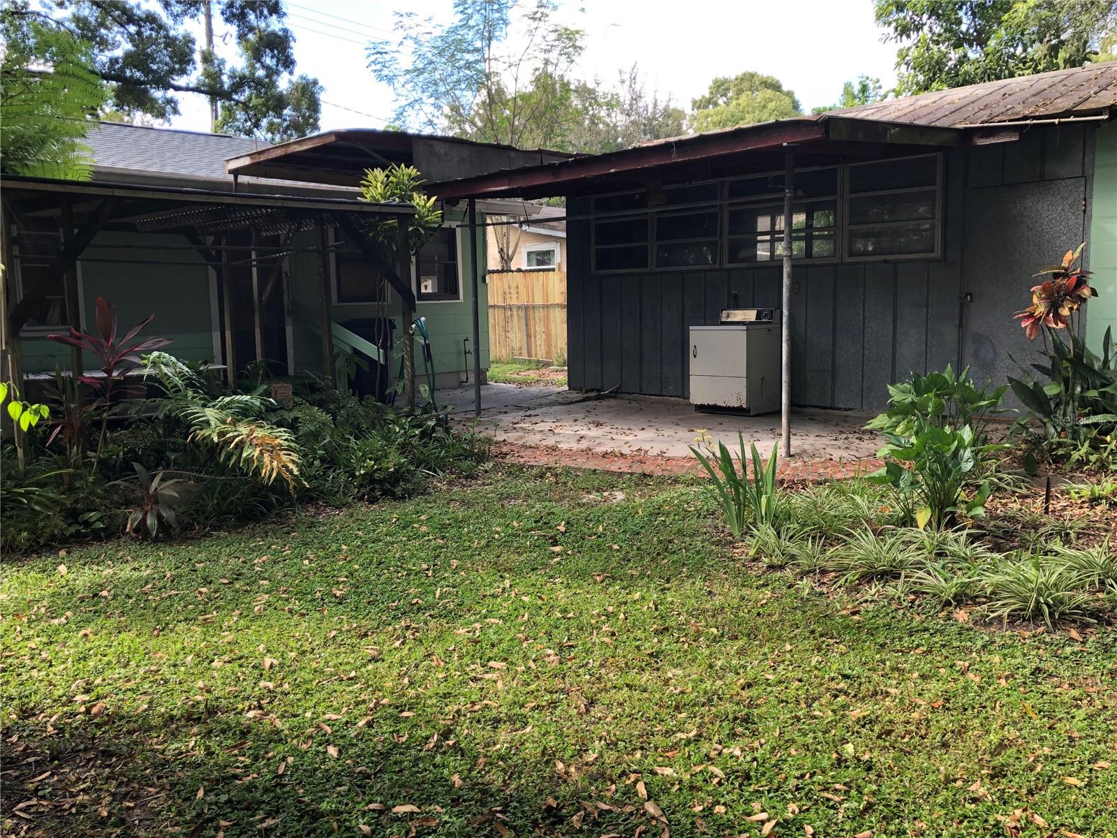 SULPHUR SPGS ADD - Residential