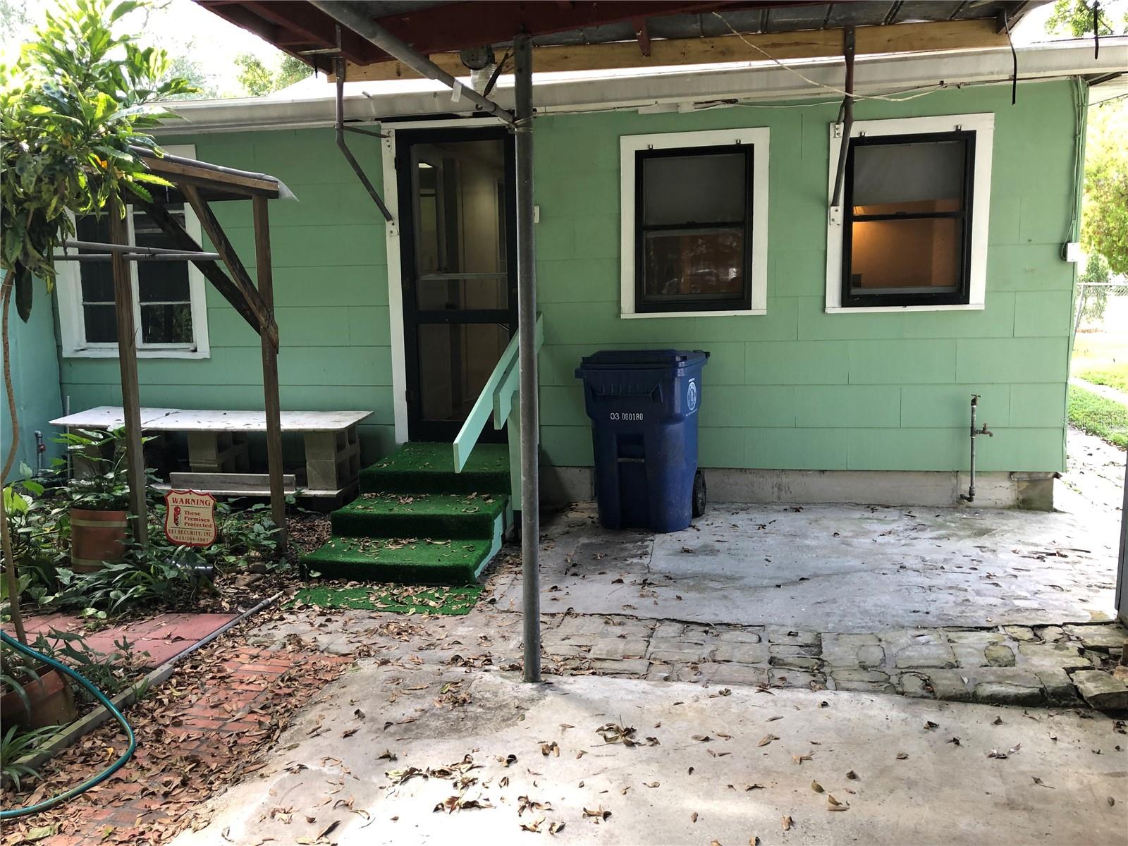 SULPHUR SPGS ADD - Residential