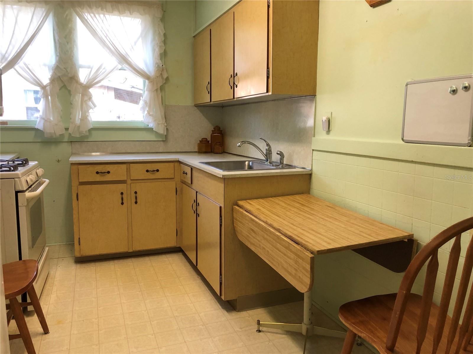 SULPHUR SPGS ADD - Residential