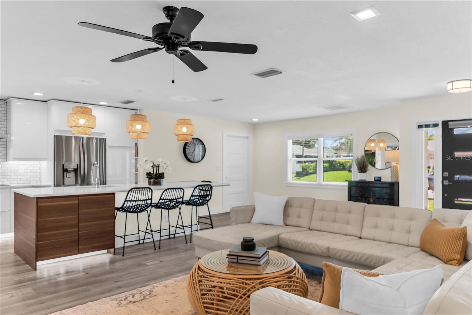 3034 KINGFISHER DRIVE