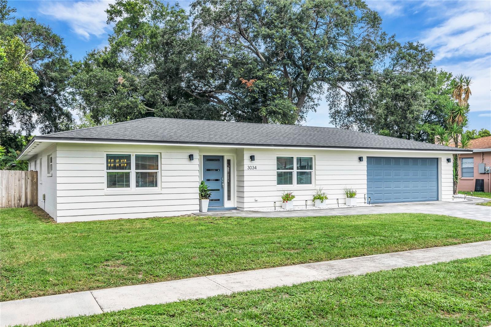 3034 KINGFISHER DRIVE