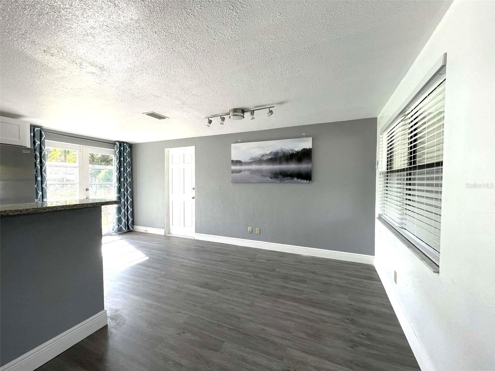 NORTH PARK RIDGE - Residential