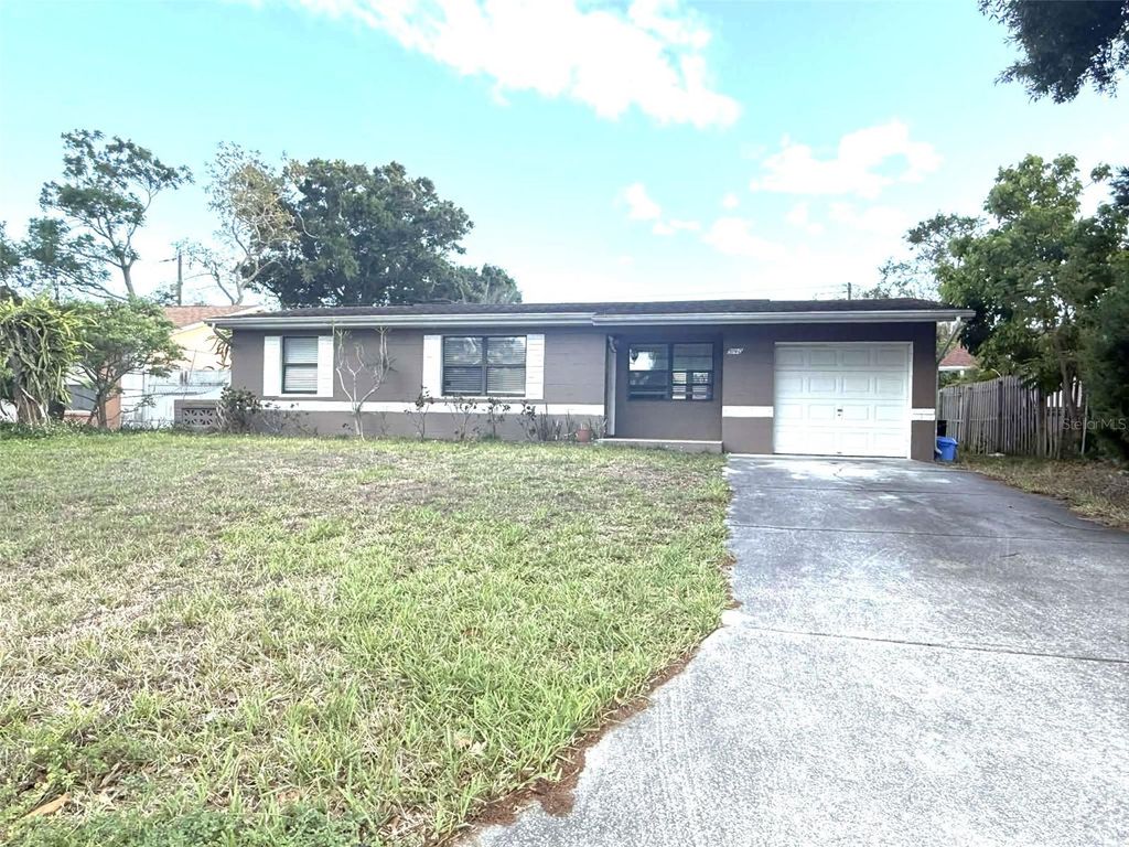 Photo of 5740 65th Terrace N, Pinellas Park, FL 33781 (MLS # TB8496249)