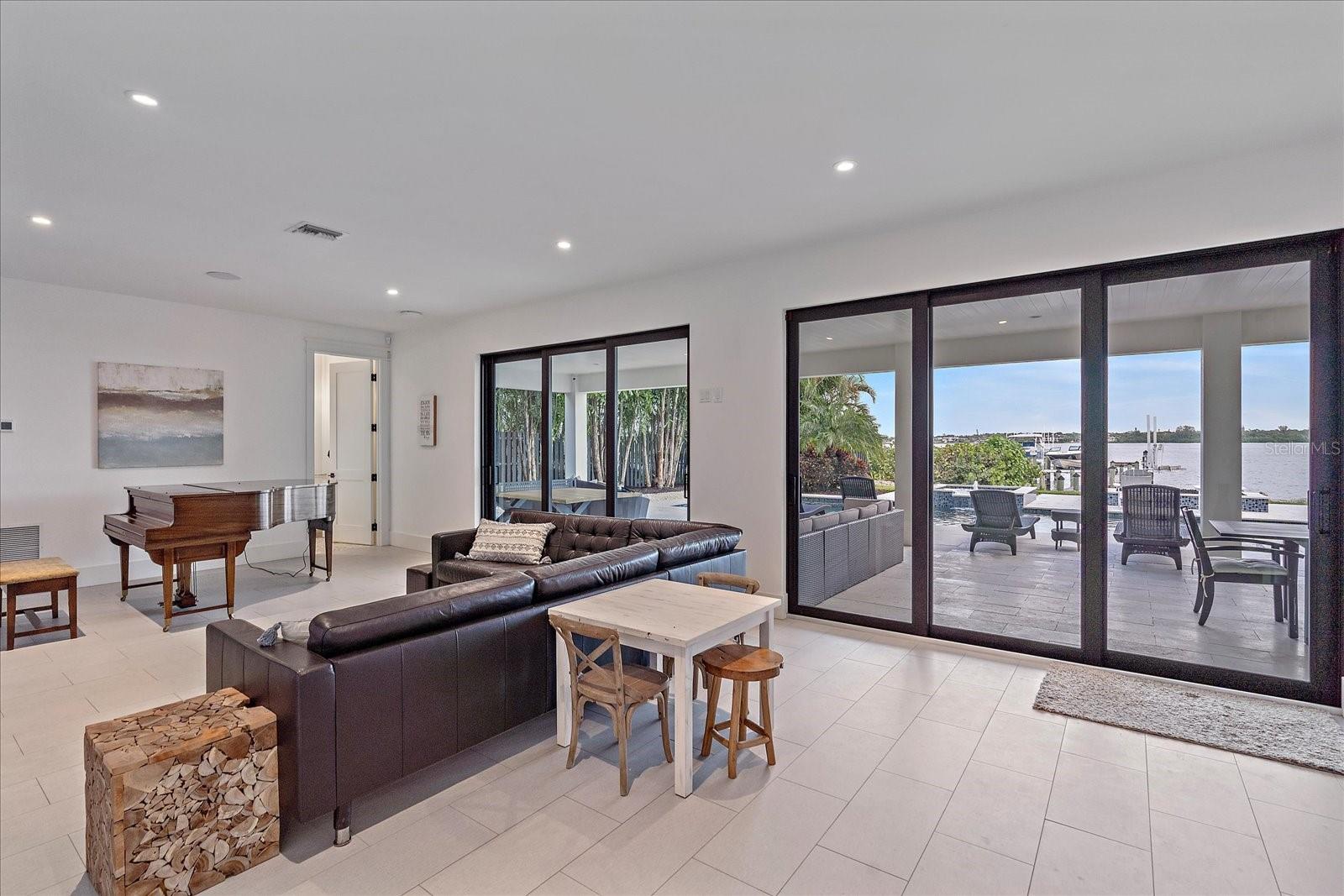 OCEAN VIEW - Residential