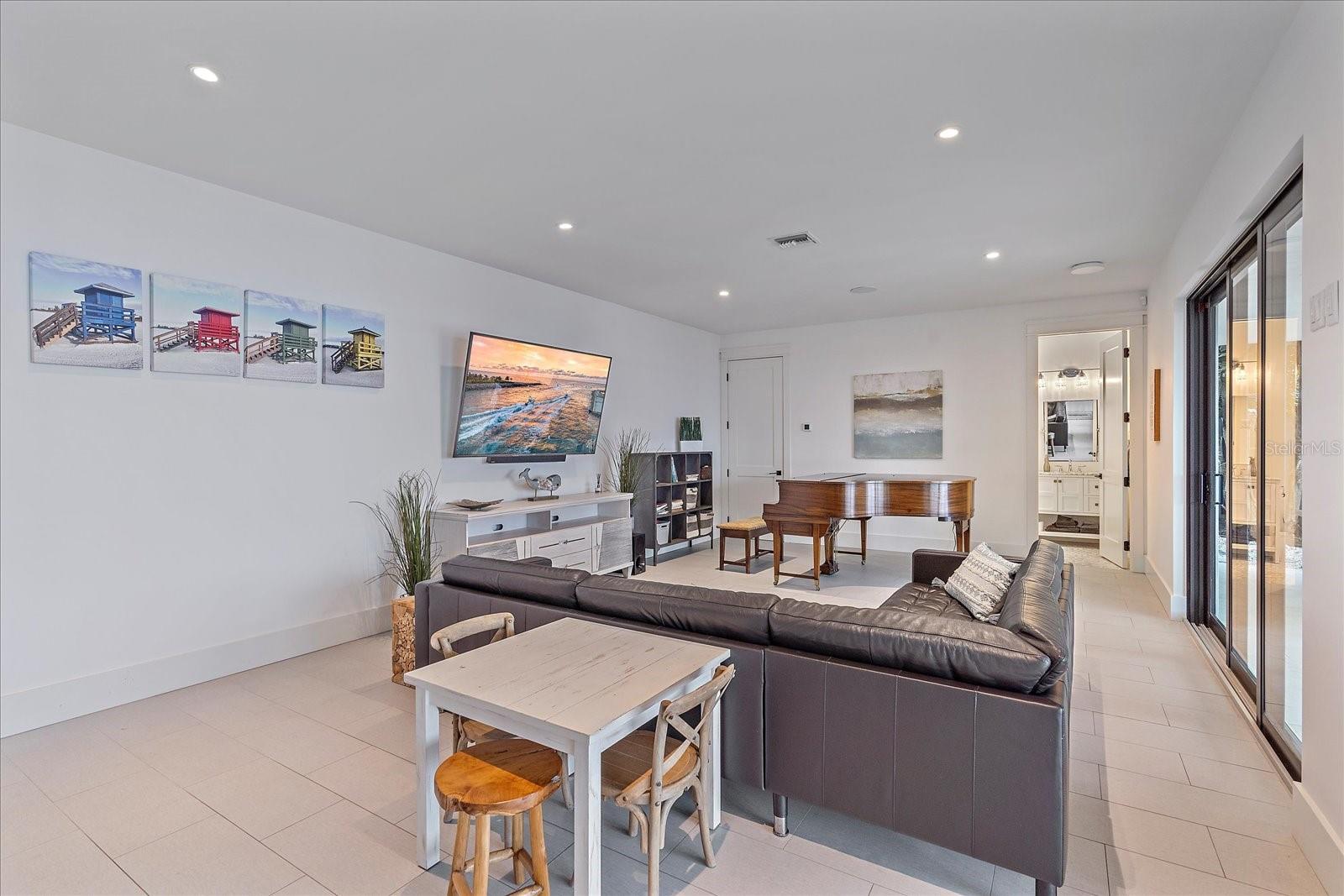 OCEAN VIEW - Residential