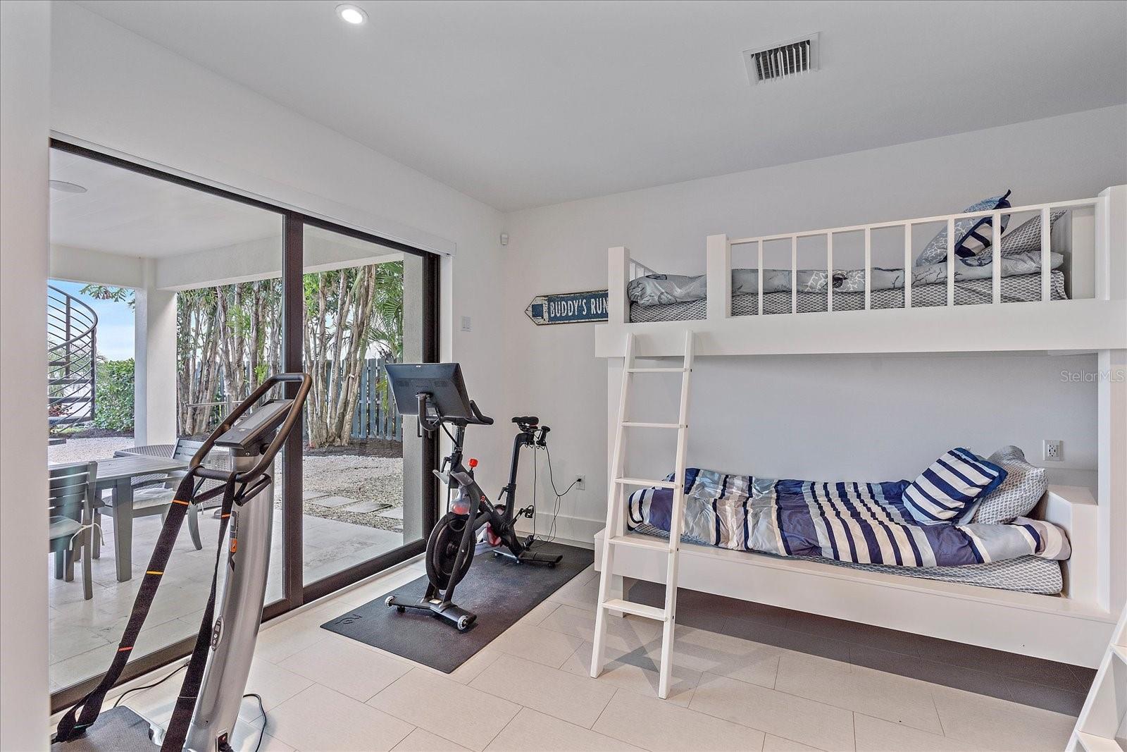 OCEAN VIEW - Residential