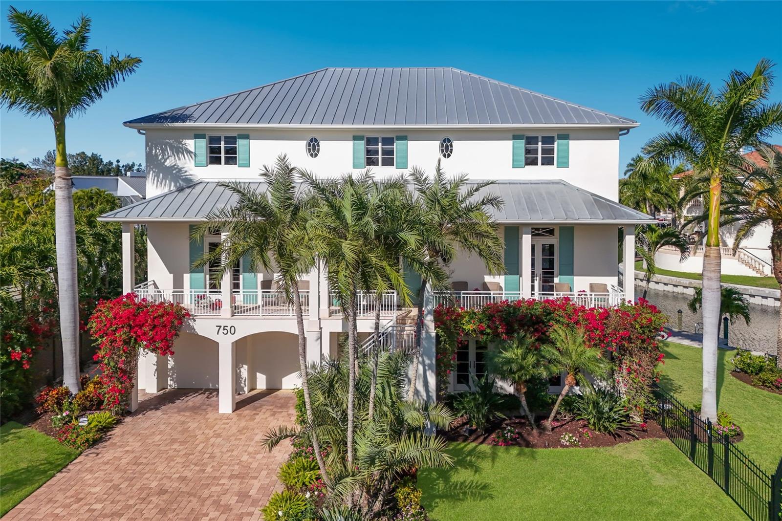 750 SIESTA KEY CIRCLE