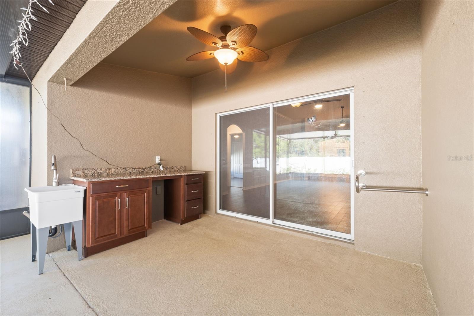 BRIAR OAKS VILLAGE 01 - Residential